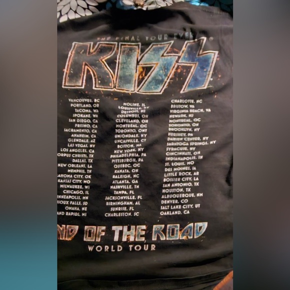 Black band Kiss tee-shirt - Picture 2 of 2